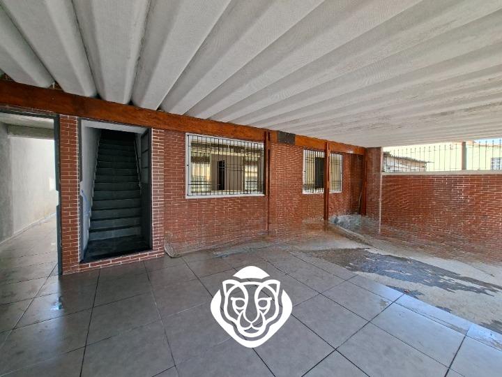 Garagem/acesso apto