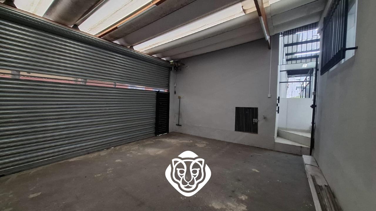 Garagem coberta