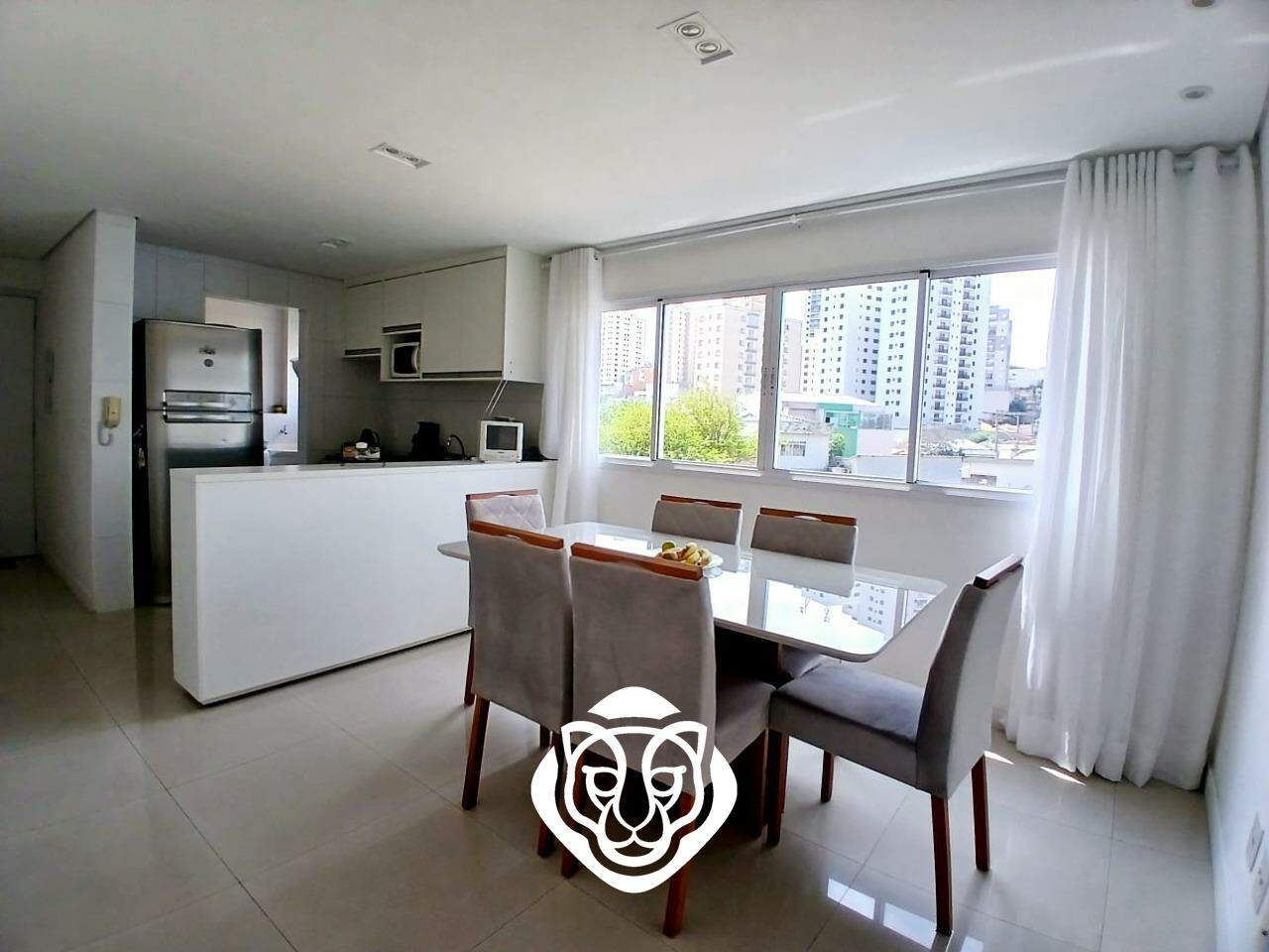 Sala e cozinha
