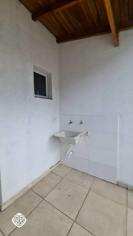 Área de serviço da cobertura