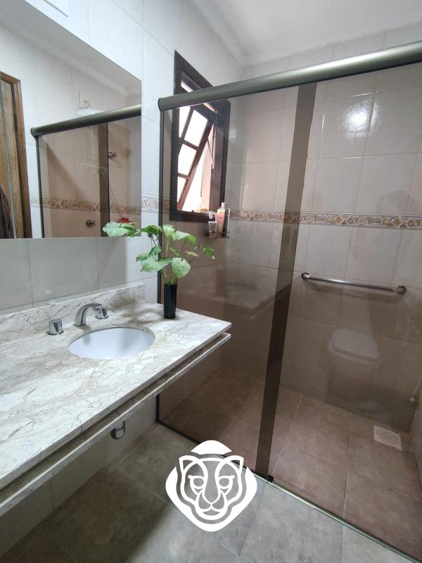 Banheiro suíte dormitório 1