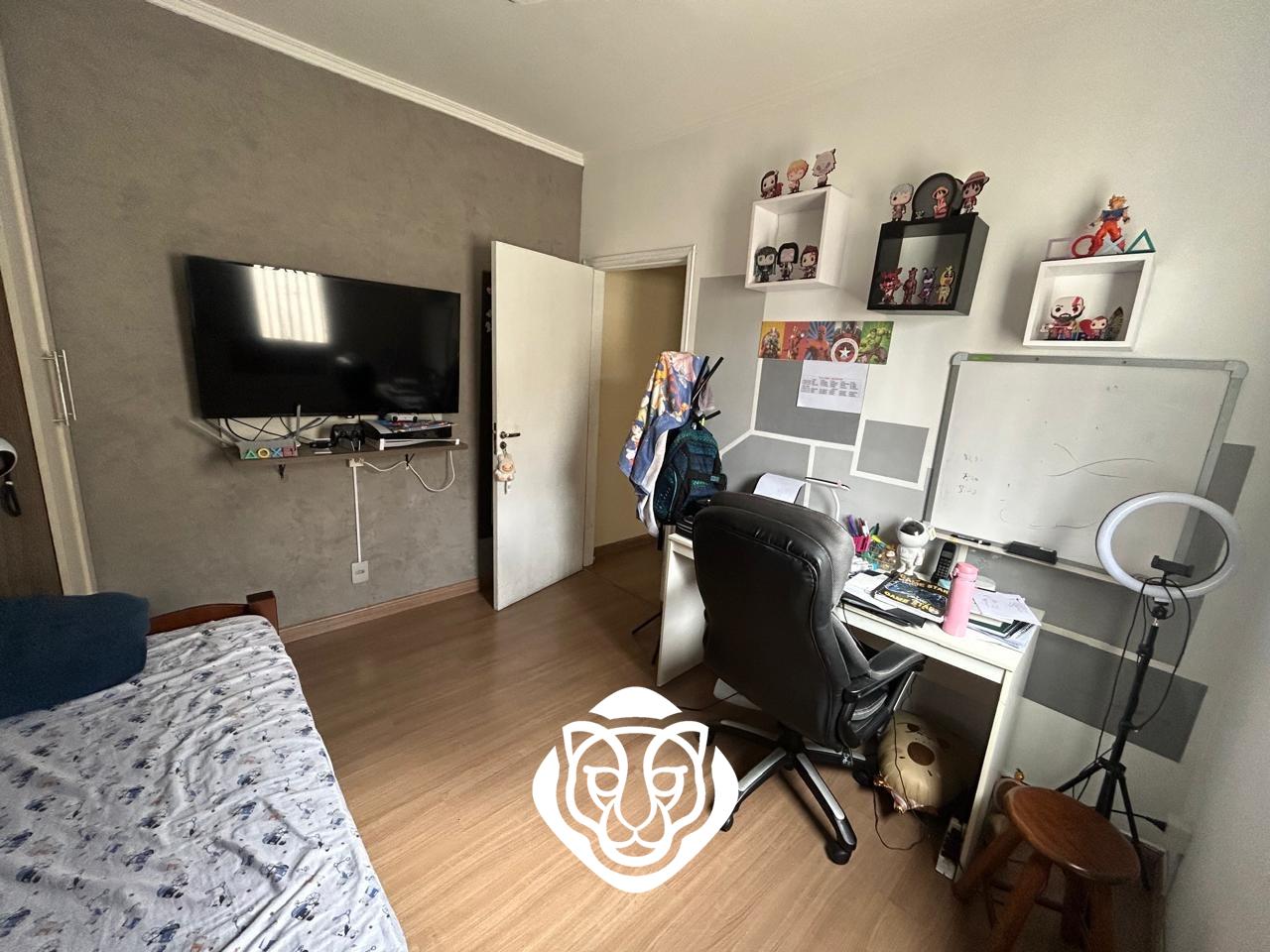Dormitorio II