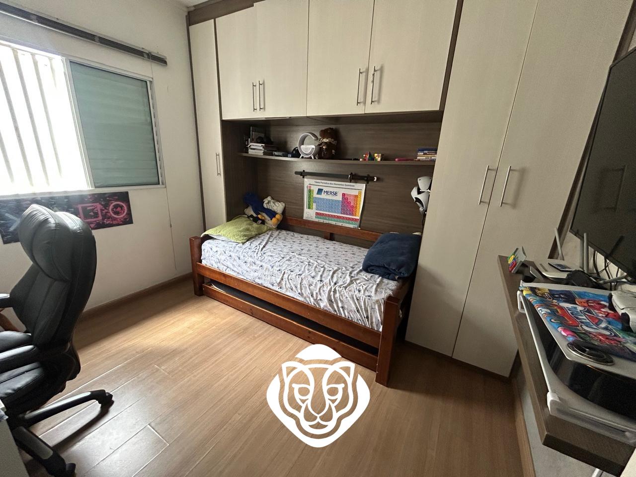 Dormitorio II