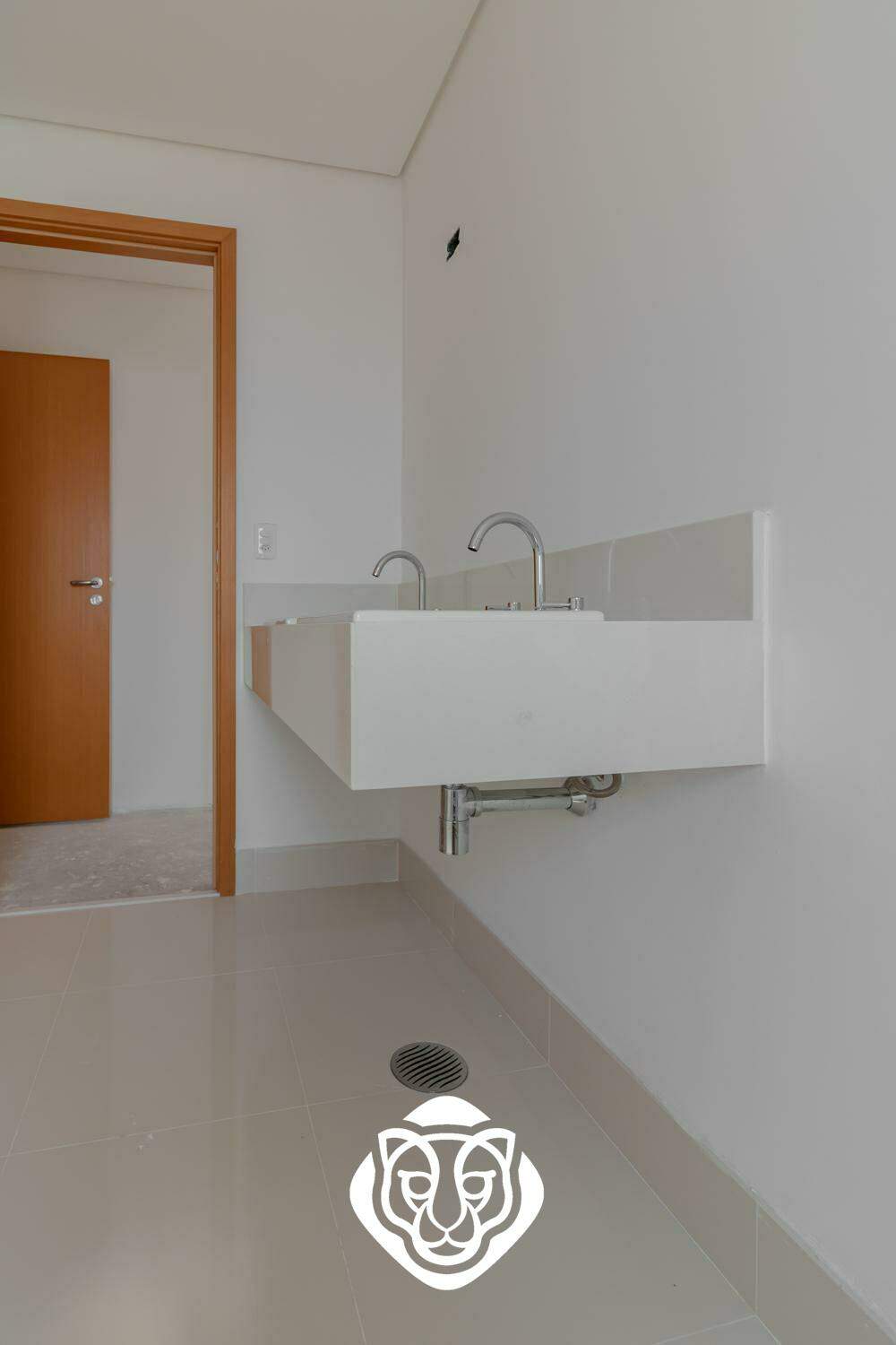 Banheiro - Dormitório IV