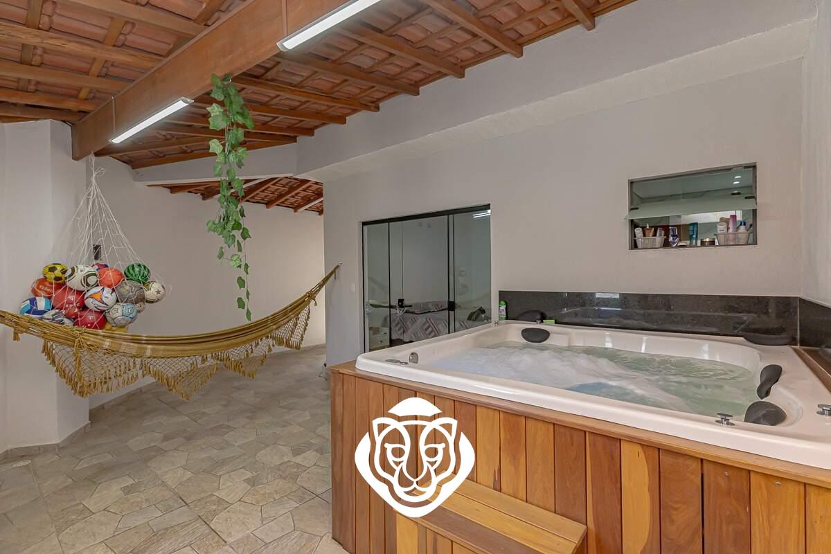 Área de Ofurô / Suíte I