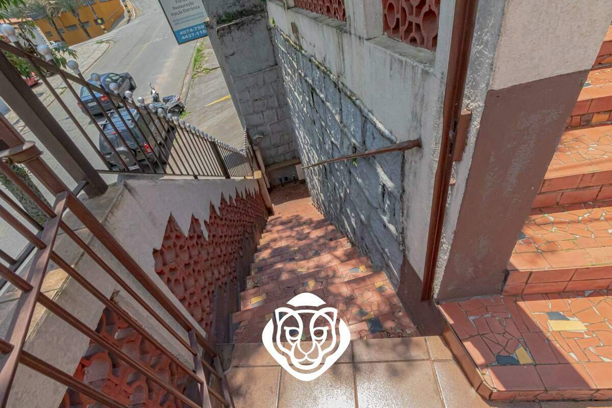 Escada de acesso