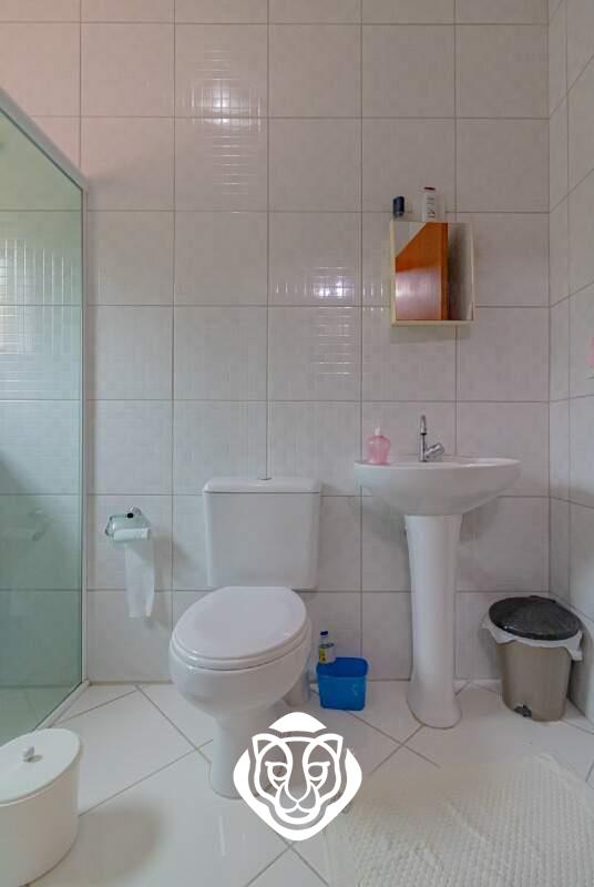 Casa II - Banheiro suíte I