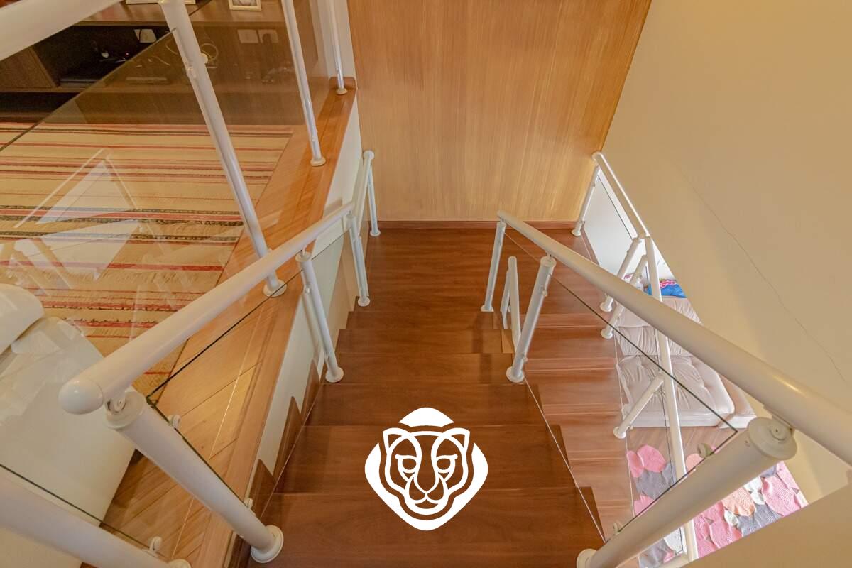 Casa I - Escada de acesso