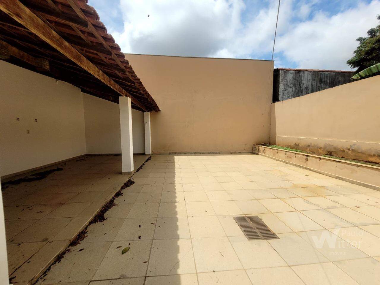 Casa para aluguel no Centro: 