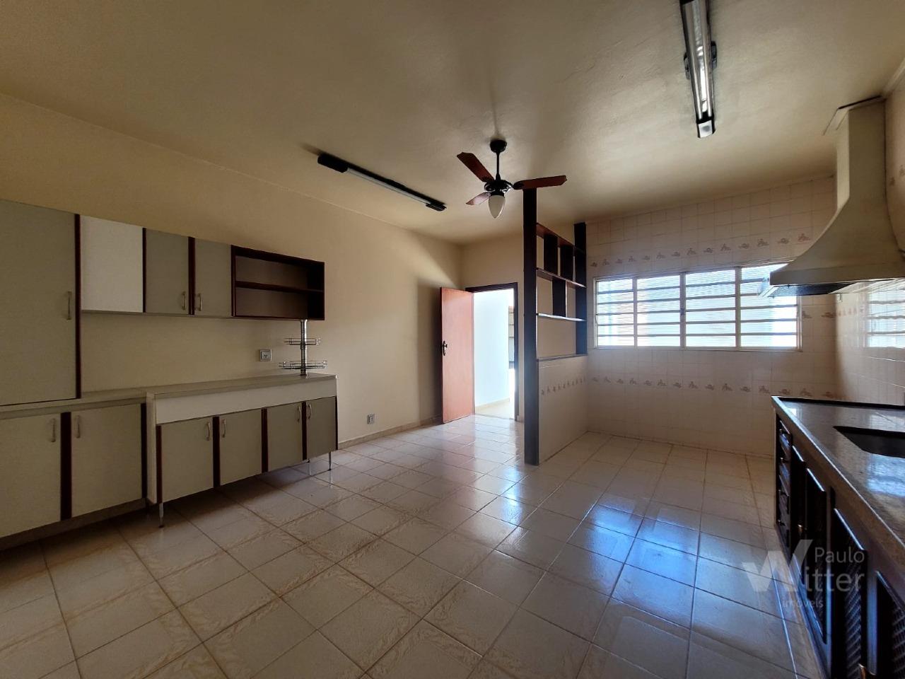 Casa para aluguel no Centro: 