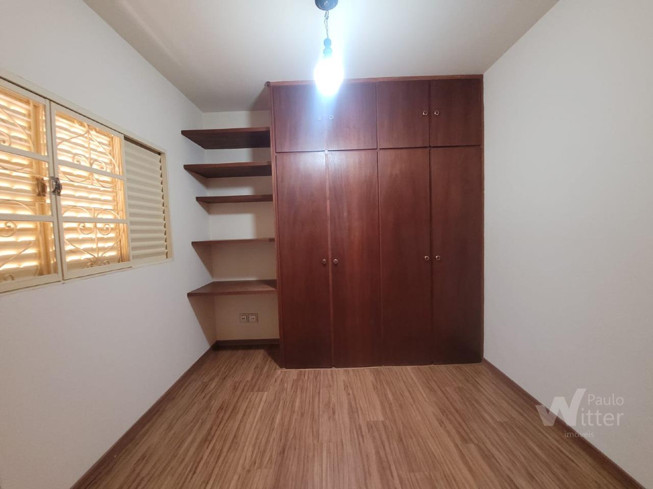 Casa para aluguel no Centro: 
