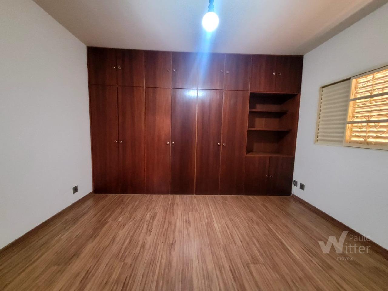 Casa para aluguel no Centro: 