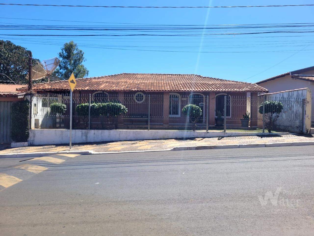 Casa para aluguel no Centro: 