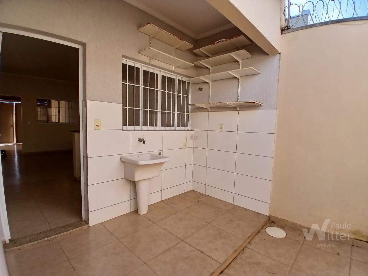 Casa para aluguel no Jardim Regina: 