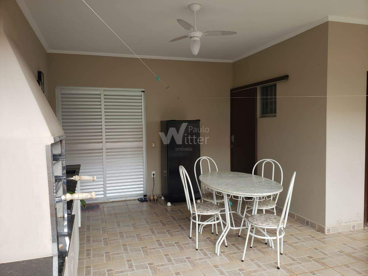 Casa à venda no Jardim Regina: Frente