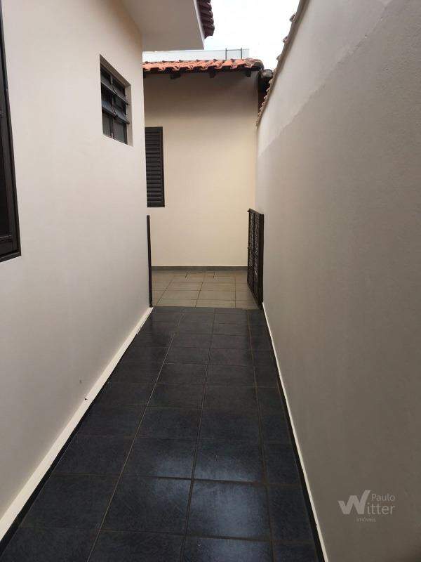 Casa para aluguel no Jardim Santo Antonio: 