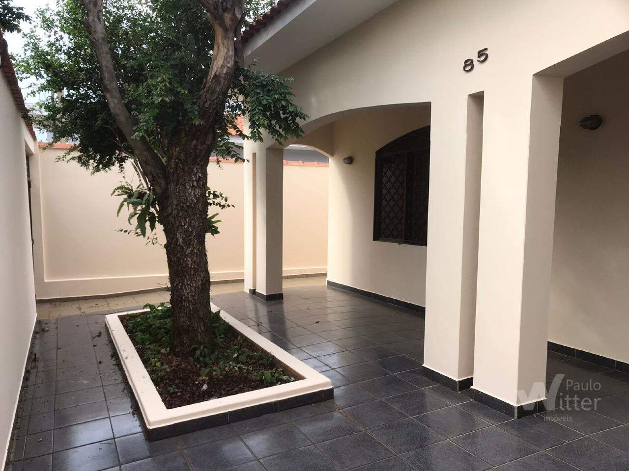 Casa para aluguel no Jardim Santo Antonio: 