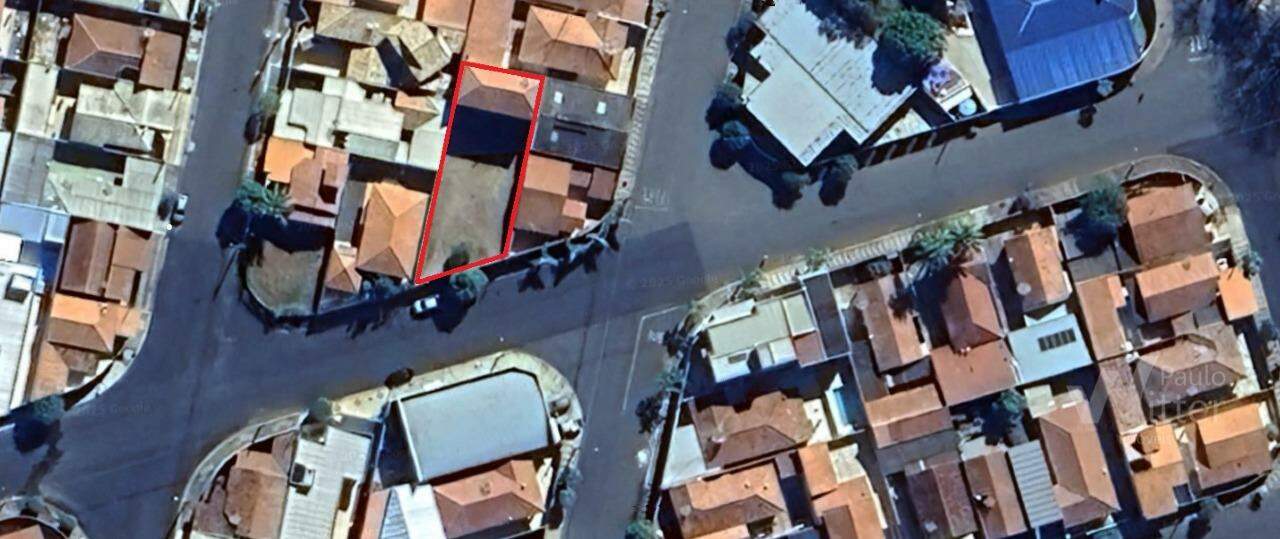 Casa à venda no Jardim Peris: 