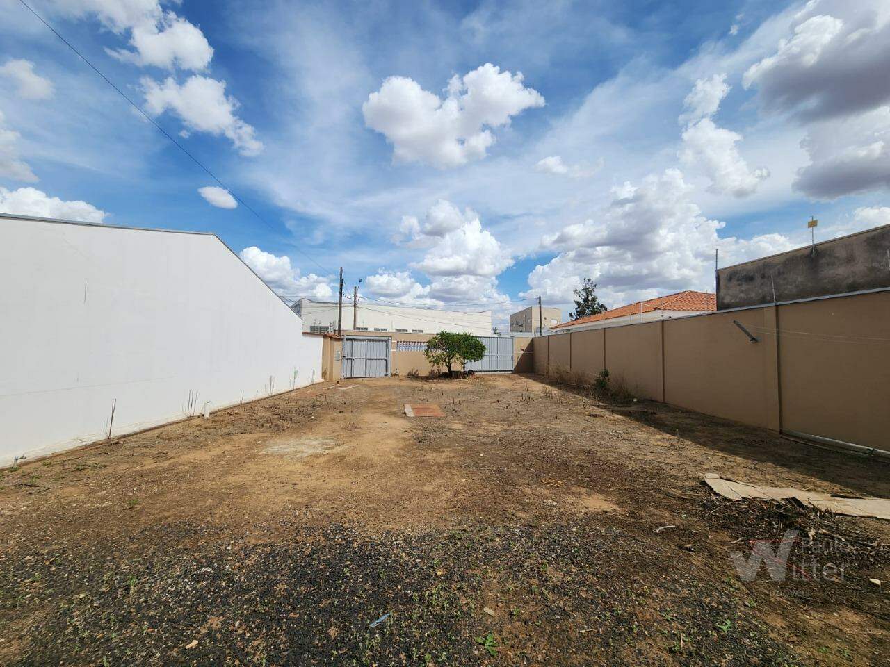 Casa à venda no Jardim Peris: 