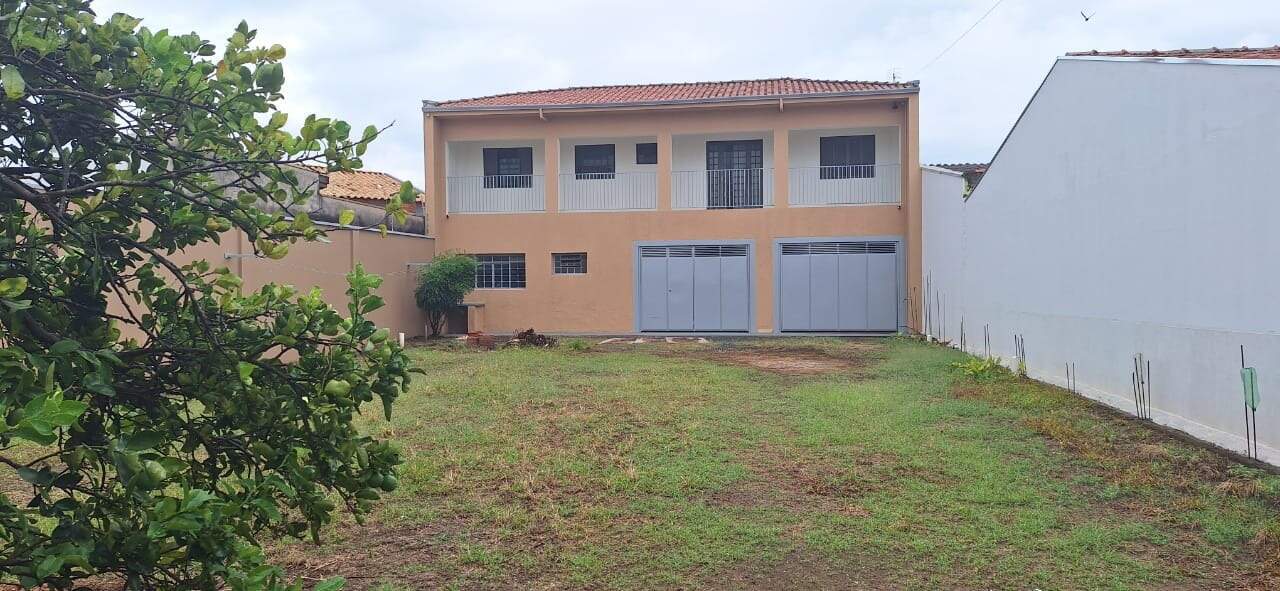 Casa à venda no Jardim Peris: 