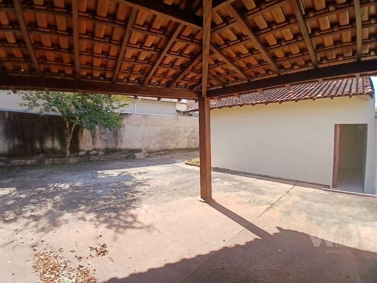 Casa para aluguel no Centro: