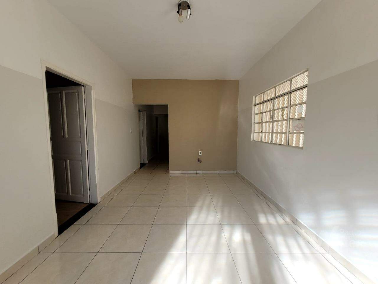 Casa para aluguel no Centro: 