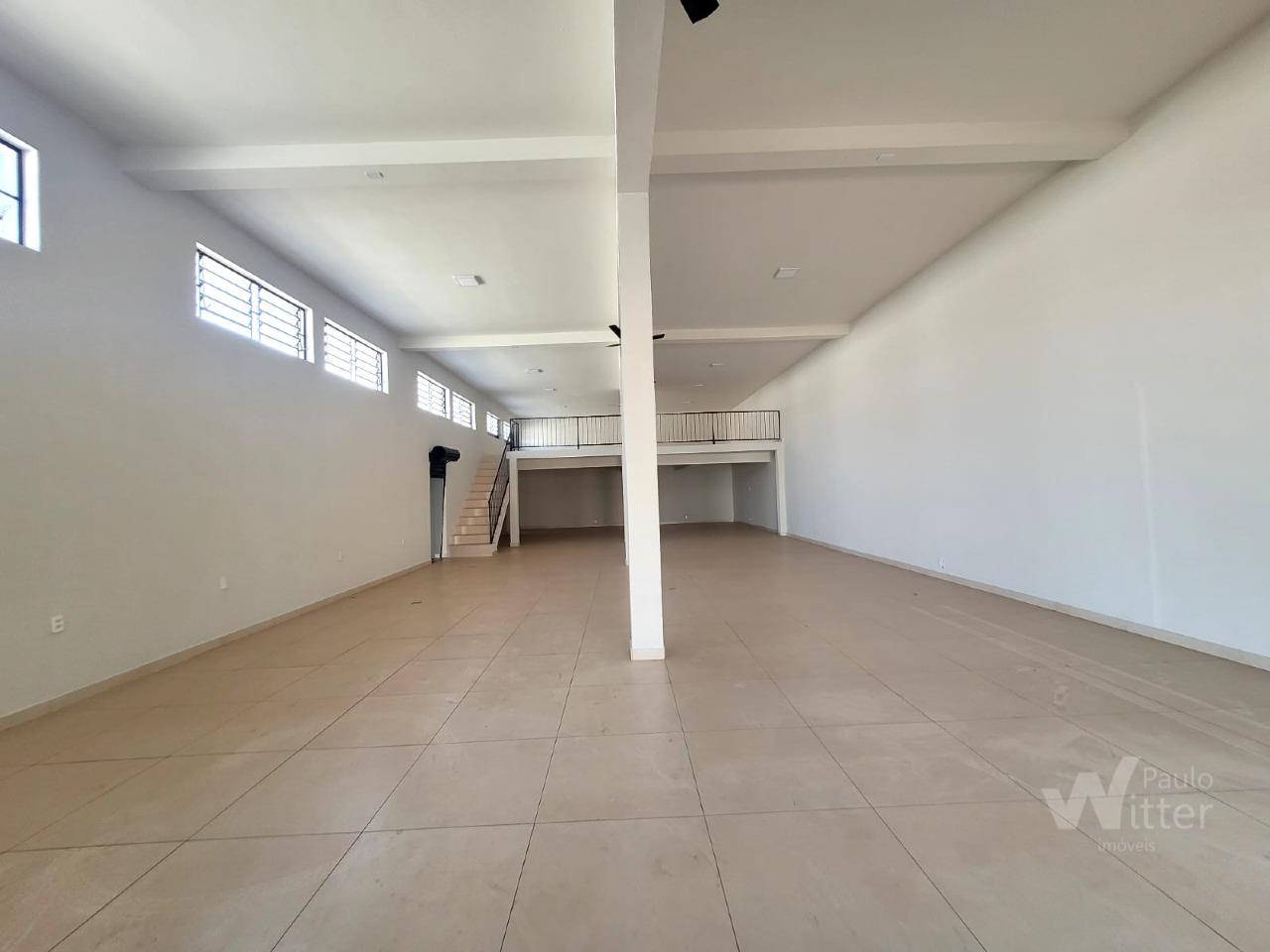 Salão para aluguel no Jardim Peris: 