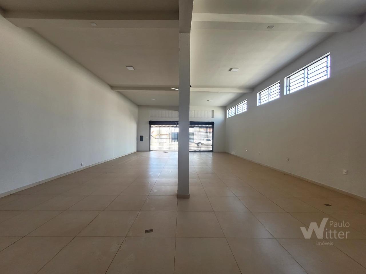 Salão para aluguel no Jardim Peris: 