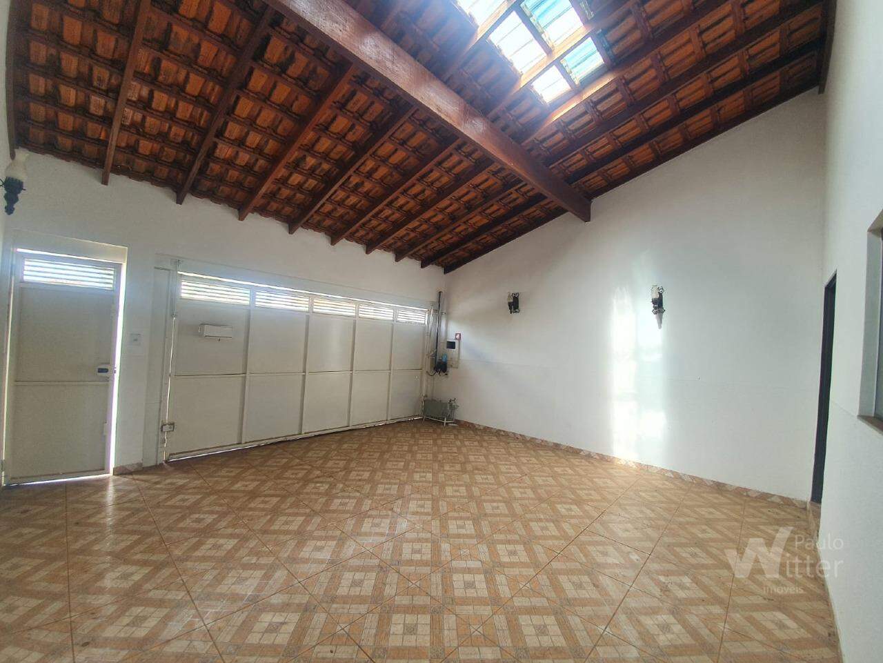 Casa à venda no Jardim do Lago: 