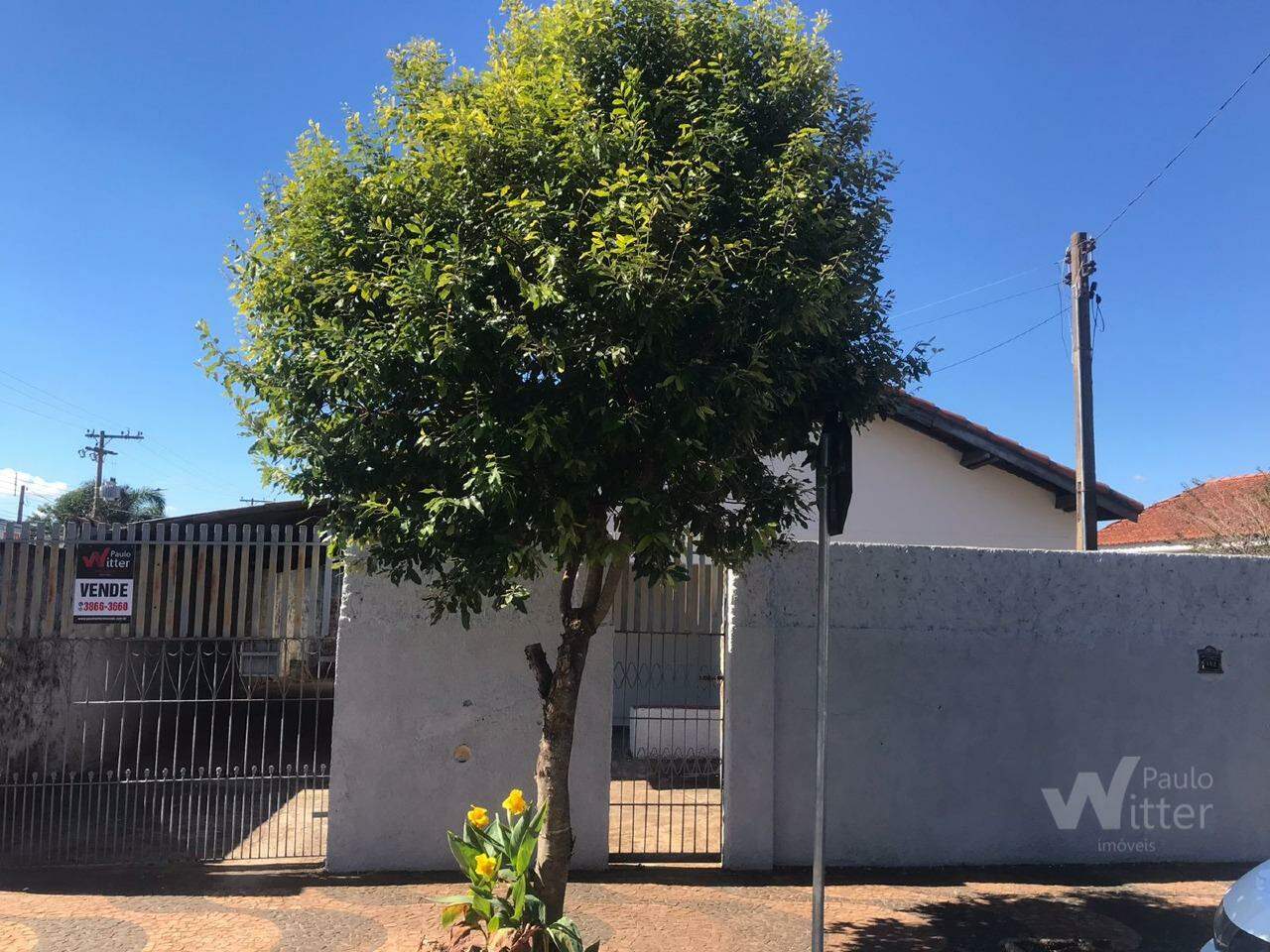 Casa à venda no Centro: 