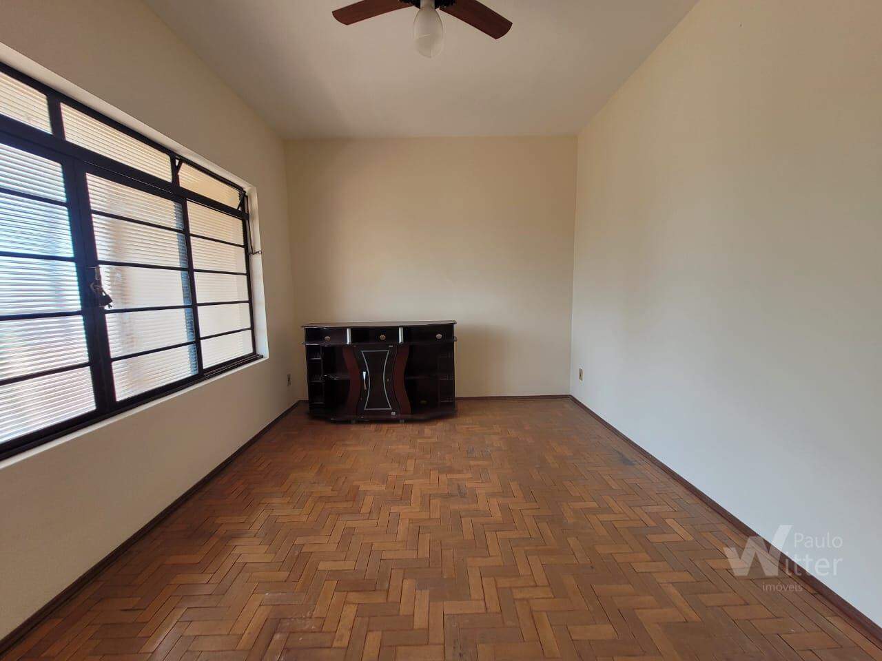 Casa para aluguel no Centro: 