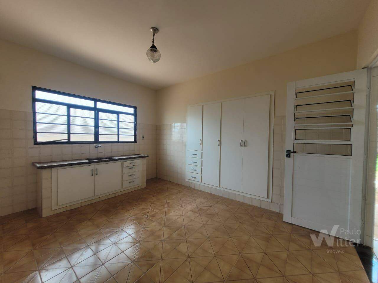 Casa para aluguel no Centro: 