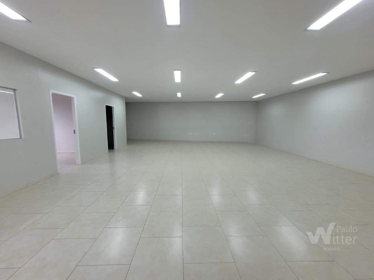 Salão para aluguel no Centro: 