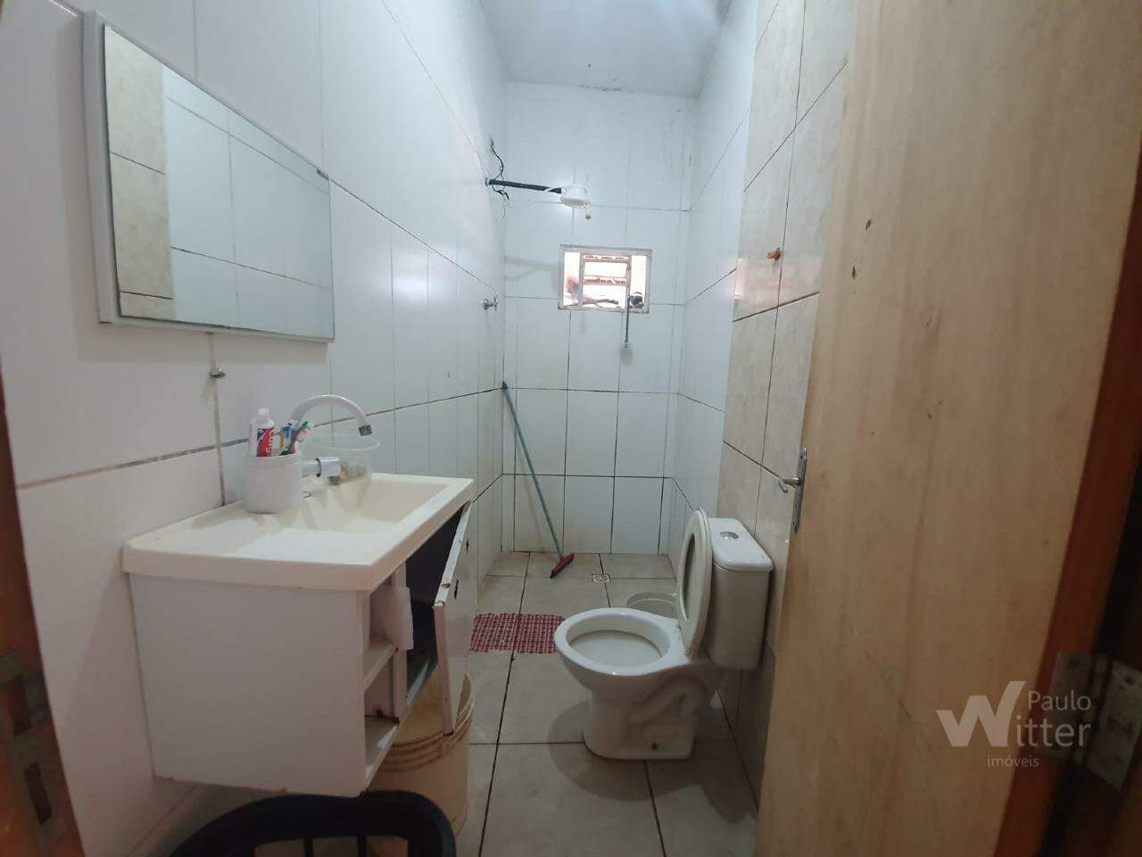 Casa à venda no Jardim Planalto: banheiro casa fundo