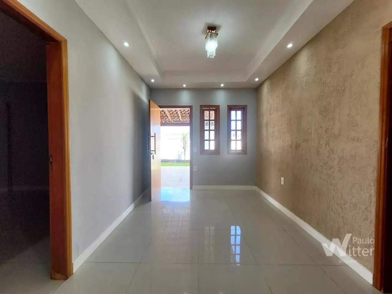 Casa à venda no Parque Industrial: 