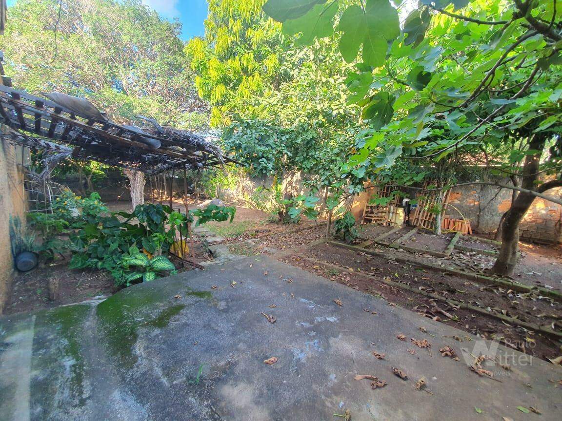 Casa à venda no Centro: 