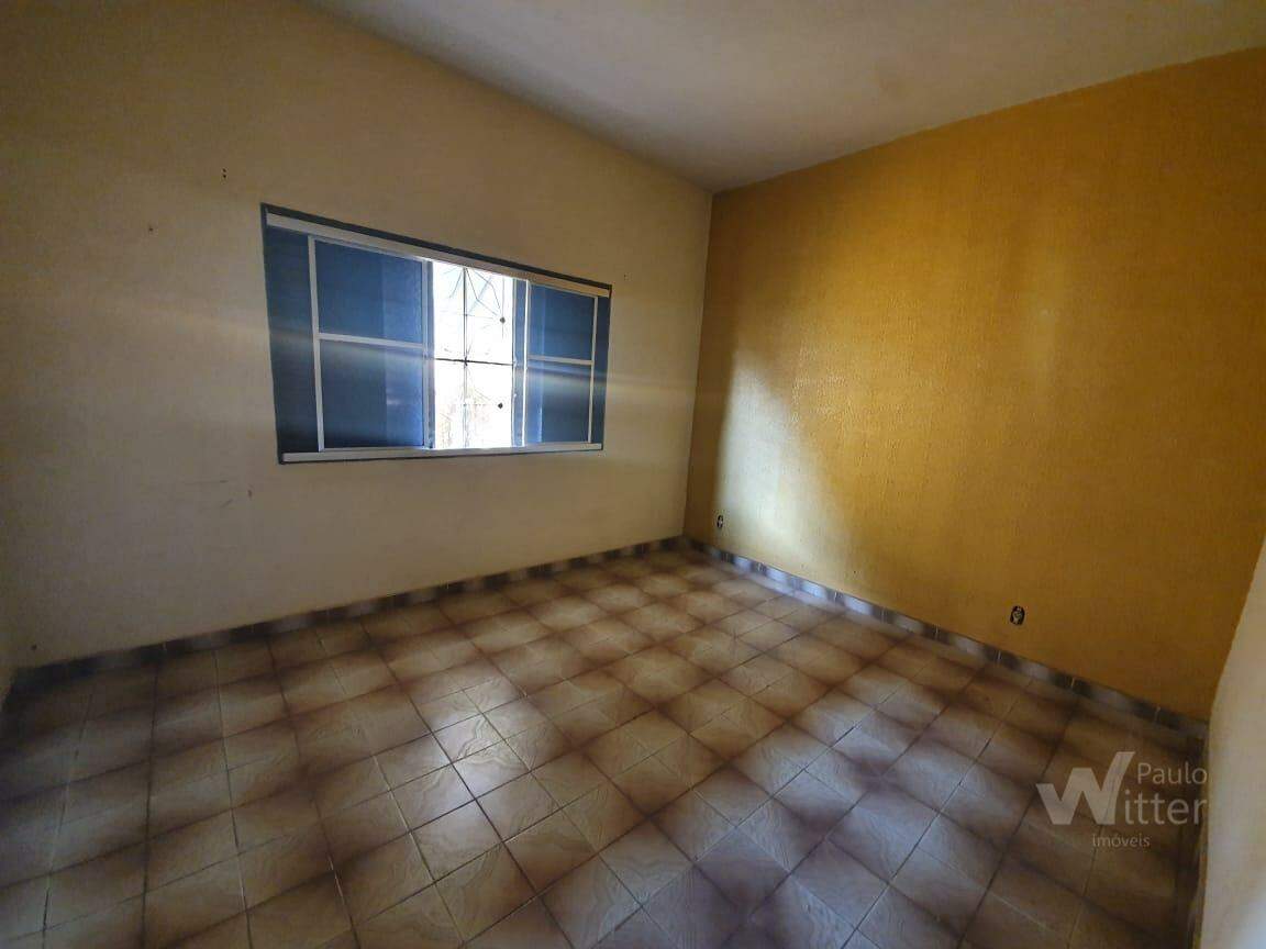 Casa à venda no Centro: 