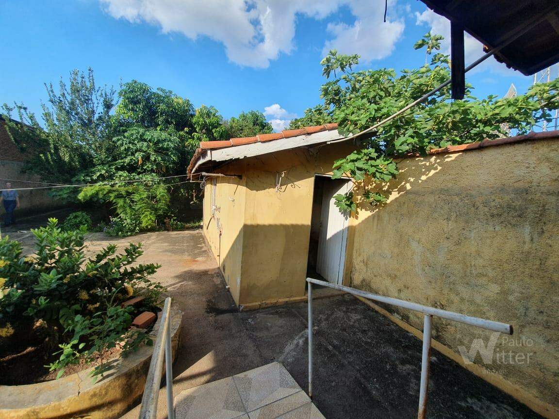 Casa à venda no Centro: 