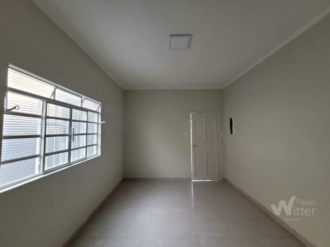 Casa à venda no Centro: 