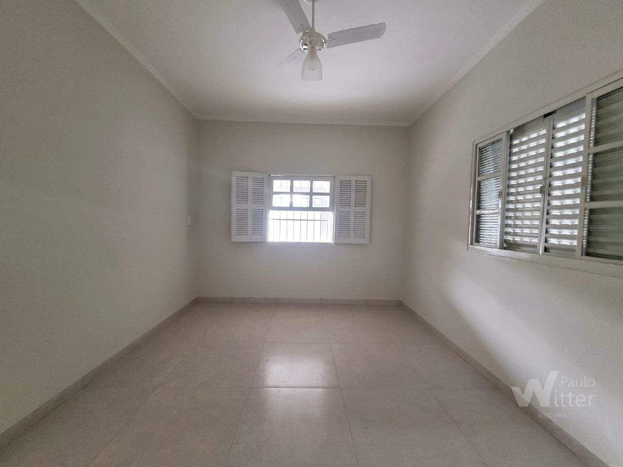 Casa à venda no Centro: 