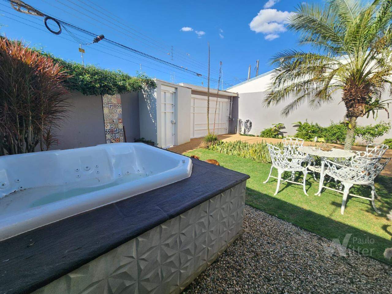 Casa à venda no Jardim do Lago: 