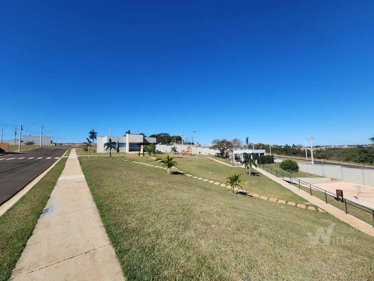 Terreno à venda no Residencial Portal da Colina : 