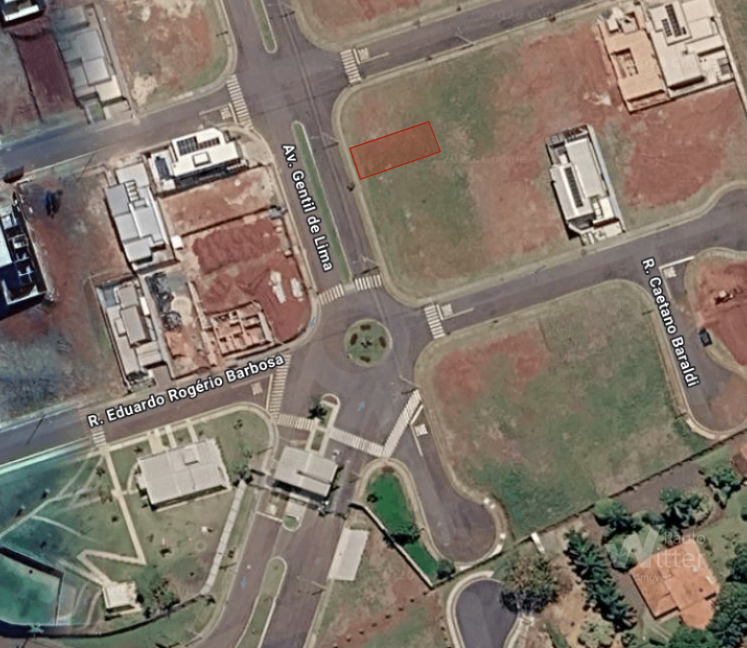 Terreno à venda no Residencial Portal da Colina : 