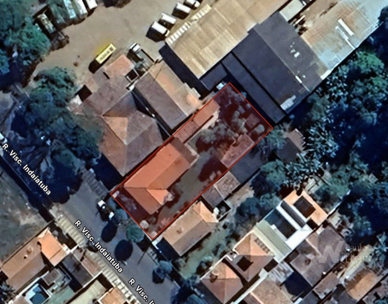 Casa à venda no Centro: