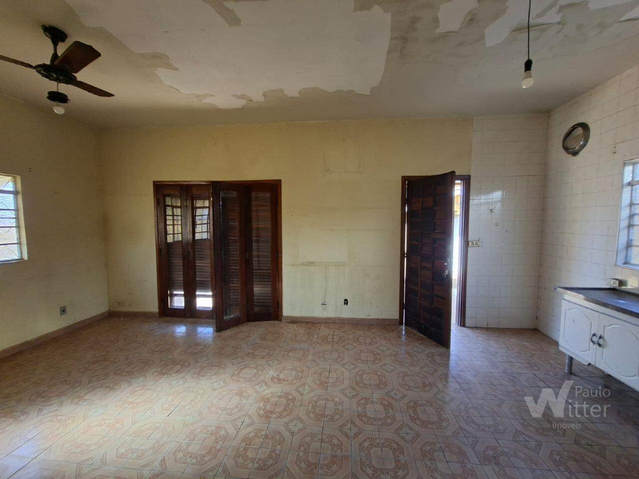 Casa para aluguel no Centro: