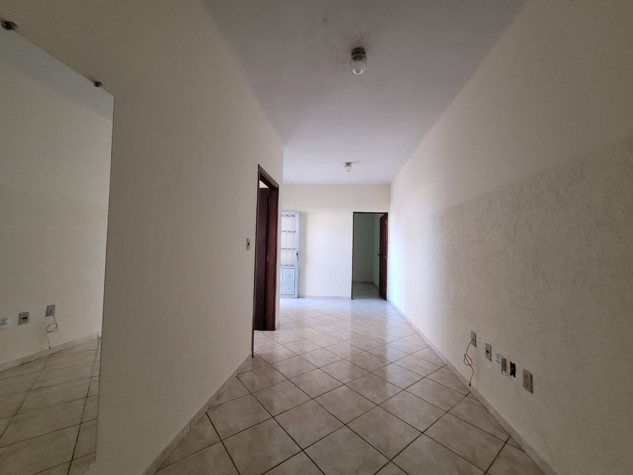 Casa à venda no Parque Industrial: 