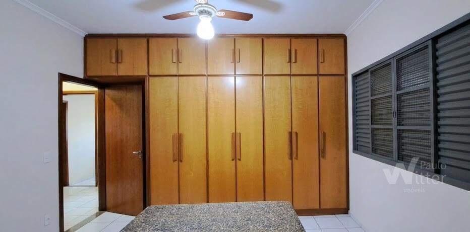 Casa à venda no Centro: