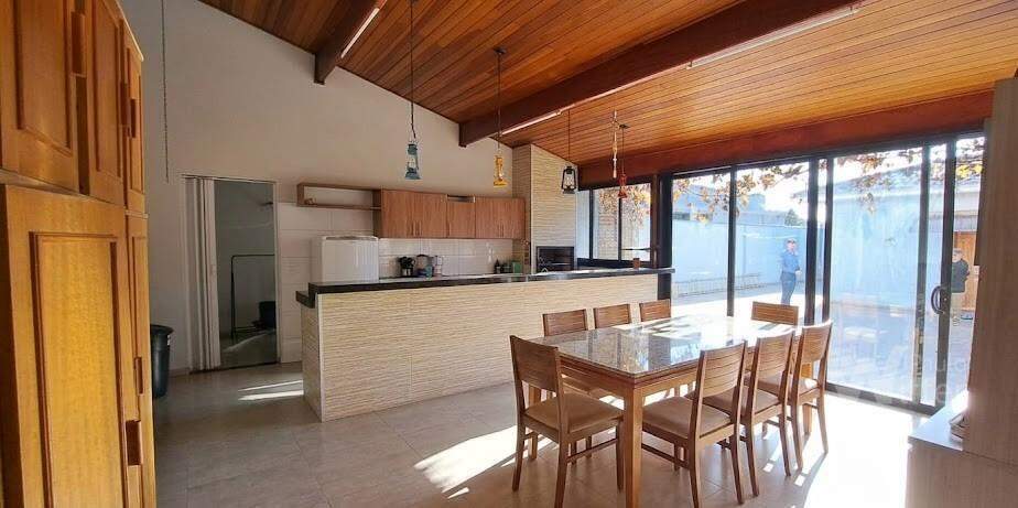 Casa à venda no Centro: