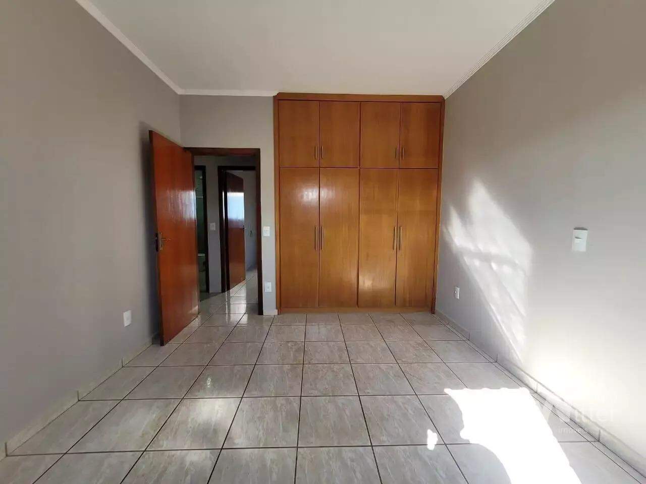 Casa à venda no Jardim Porto Seguro: