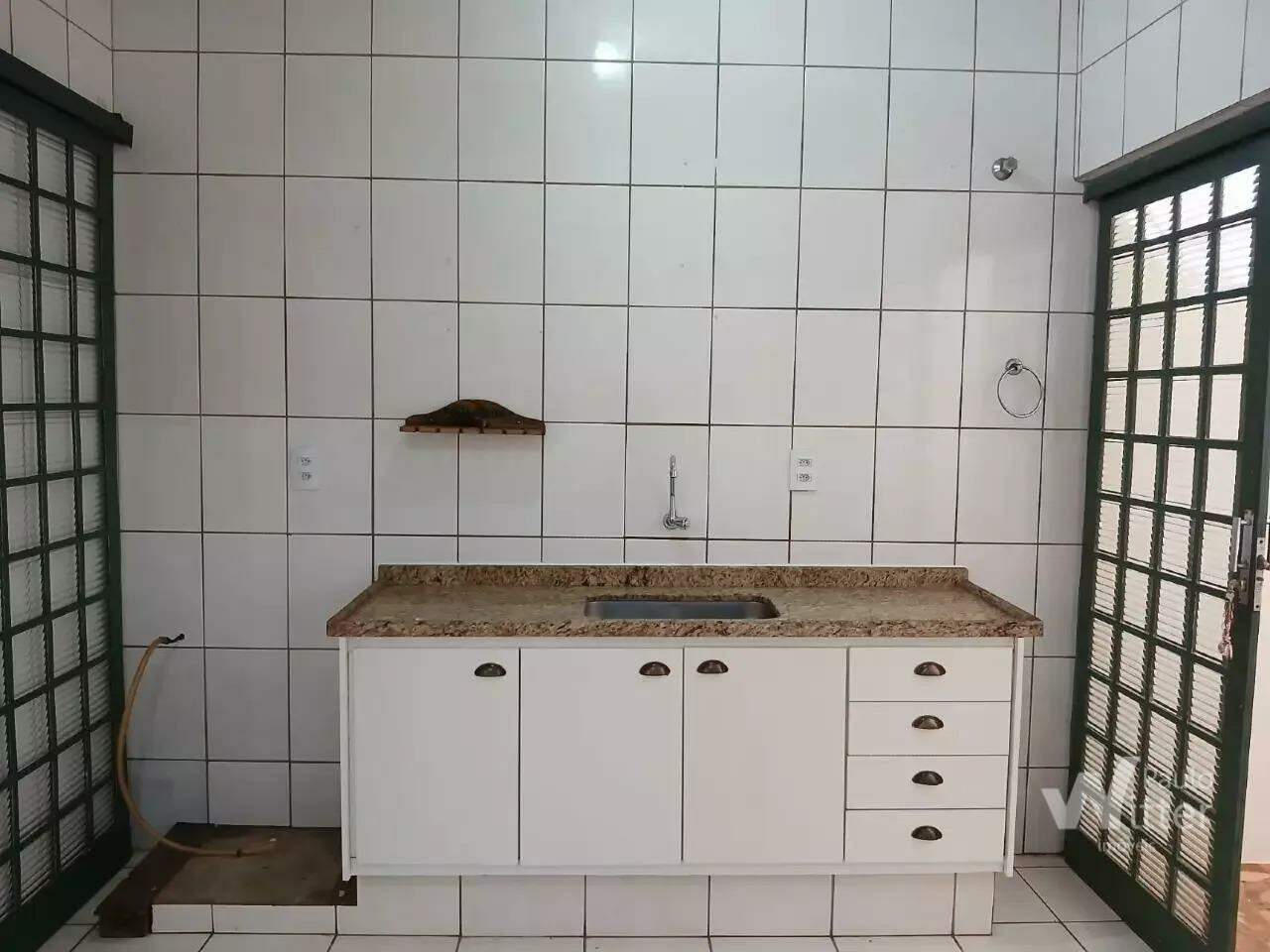 Imóvel Misto à venda no Centro: 